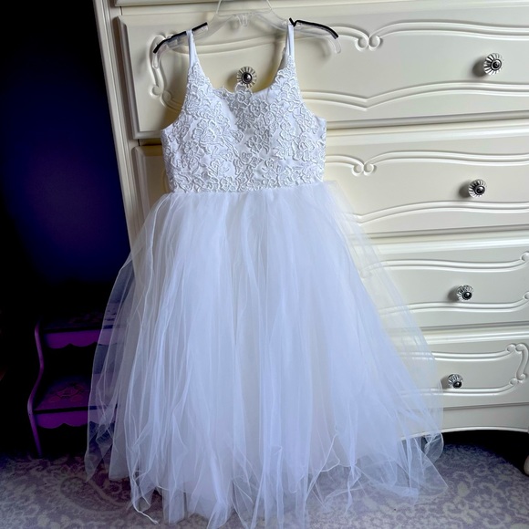 NWOT White Flower Girl / Communion Dress Size 4 - Picture 4 of 7